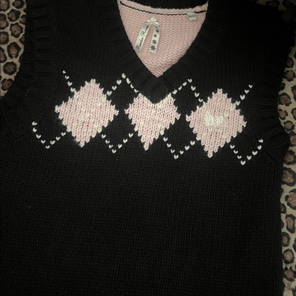 Vintage Powder Room sweater - Picture 4 of 5